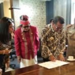 Gubernur Nurdin Abdullah Bantu Tana Toraja Rp.69 M Untuk Infrastruktur