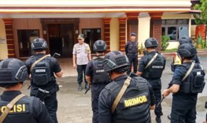 60 Personil Bersenjata Siap Amankan PSU Pemilu 2019 di Toraja