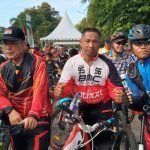 Brimob Baebunta Ikut Lomba Sepeda Santai ke Gunung Wisata Air Panas Pincara 