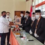 KPU Toraja Utara Menyatakan Memenuhi Syarat dan Diterima Berkas Bapaslon Bupati Yosia Rinto Kadang -Yonathan Pasodung