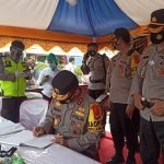 Harapkan Nataru Jalan Aman dan Lancar, Kapolda Sulsel Cek Pos Pengamanan Ops Lilin di Toraja Utara