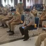 Maksimalkan Tanggungjawab, Pimpinan OPD Pemkab Lutra Teken Perjanjian Kinerja di Depan Bupati