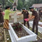 Sambut Hari Bhakti Adhyaksa Ke-61, Kejari Tana Toraja Ziarah ke Taman Makam Pahlawan