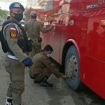 Berani Parkir Sembarangan, Satpol PP Siap Kempeskan Ban