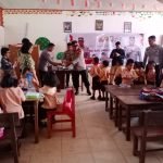 Rawat Budaya Literasi, Polres Toraja Utara Distribusikan Ribuan Buku Tulis dan Buku Bacaan